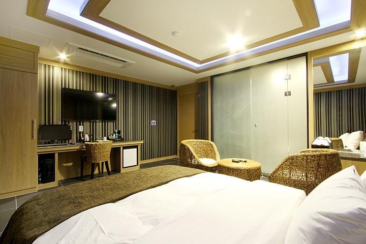 Suwon Orsay Business Hotel Exterior photo