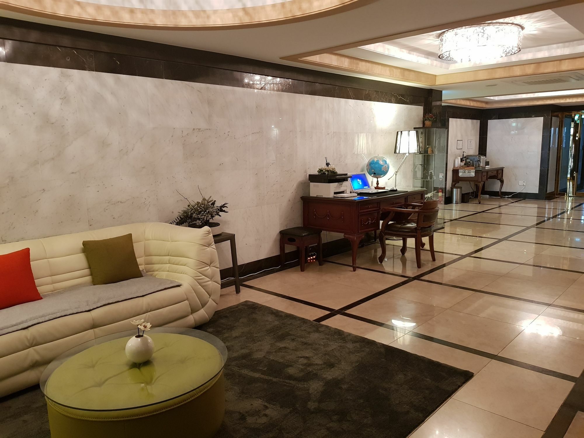 Suwon Orsay Business Hotel Exterior photo